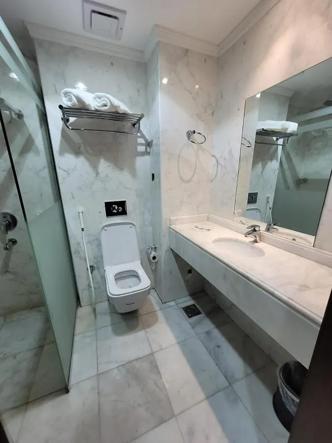 فندق برادايس العالمية توصيل للحرم 4*, Mekke Suudi Arabistan