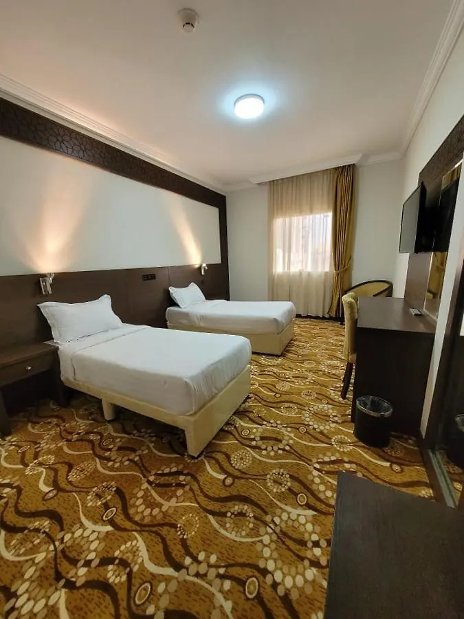 Hotel فندق برادايس العالمية توصيل للحرم